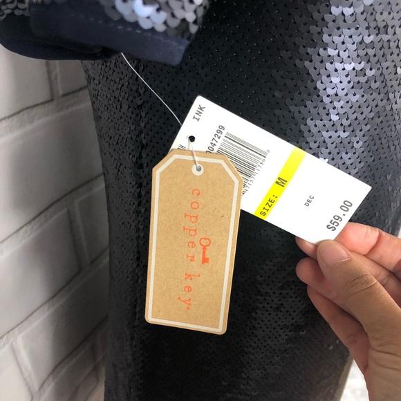 NWT COPPER KEY navy blue sequin dress short sleeve - Picture 3 of 8